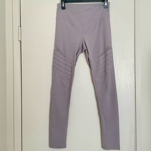 Zella Smokey Lavender Leggings - Size Medium